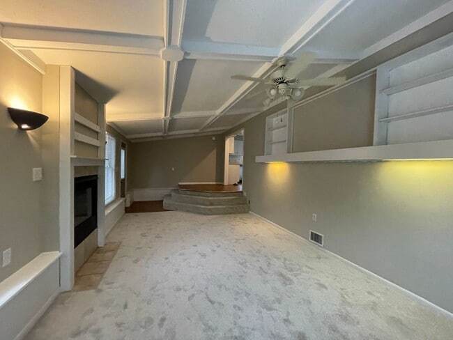 Photo - 2132 S 48th Ave
