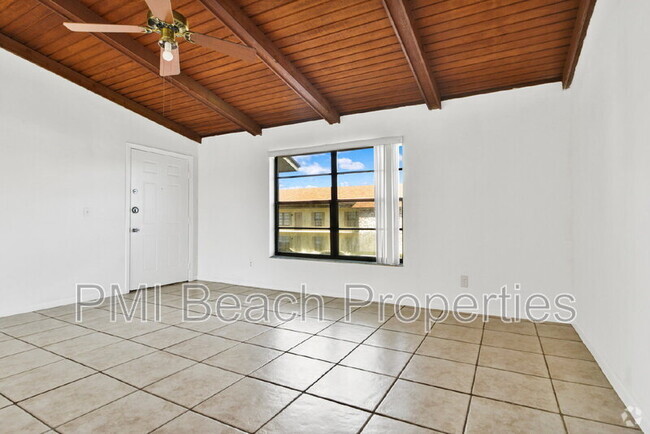 Building Photo - 5954 Longbow Ln Unit Apt 6