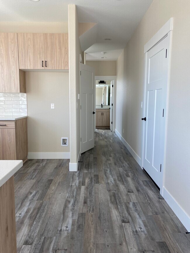 Photo - 1242 S 11th St