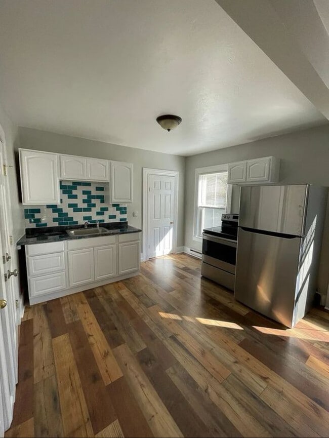 Building Photo - 76 Dudley Rd Unit 2F Rental