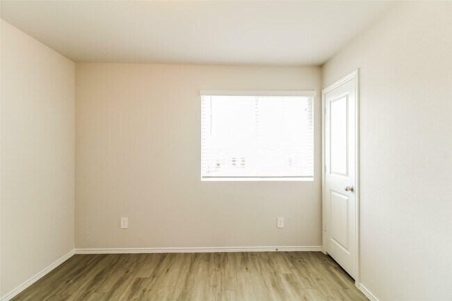 Photo - 13465 Musky Dr