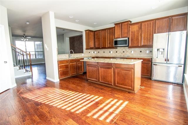 Photo - 2557 Jacobson Dr