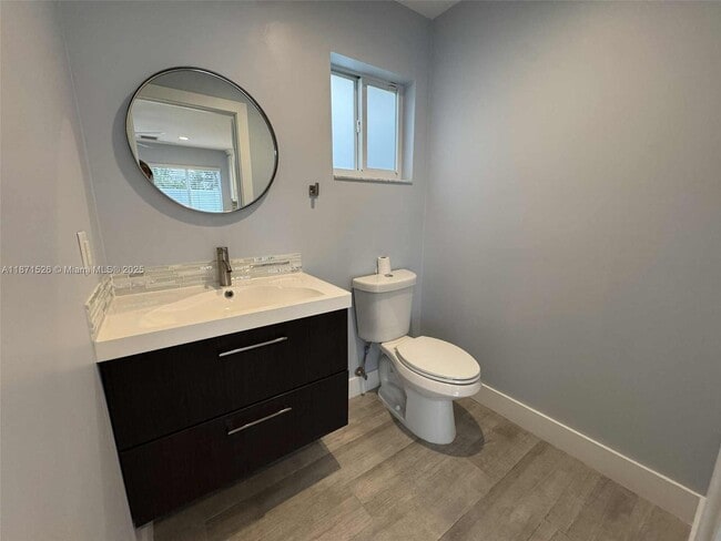 Photo - 1315 Royal Palm Dr