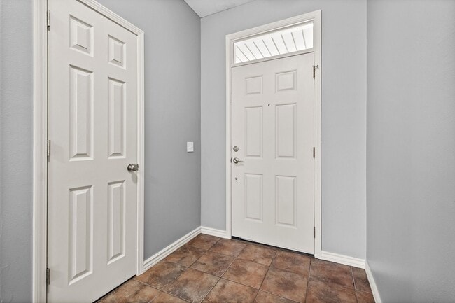 Photo - 702 Grant Ave