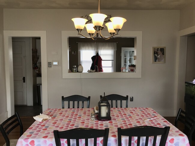 Photo - 329 Spring St Unidad 1 st Floor Apartment