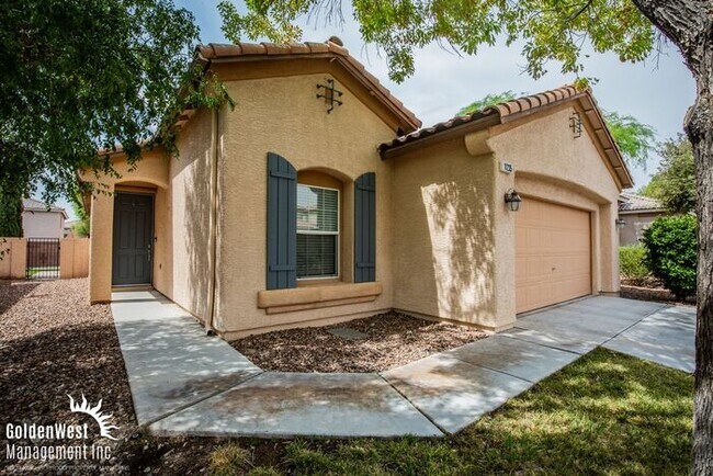 Photo - Beautifully Updated 3Bdm 2Ba Home with Modern Kitchen and Private Backyard