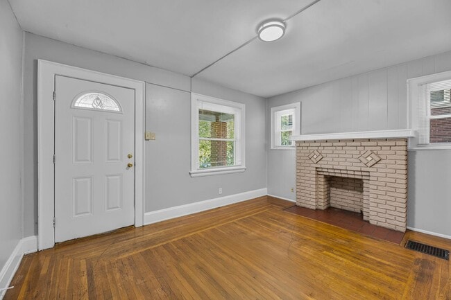 Photo - 1026 Schiff Ave Unit #1- SCHIFF 1026