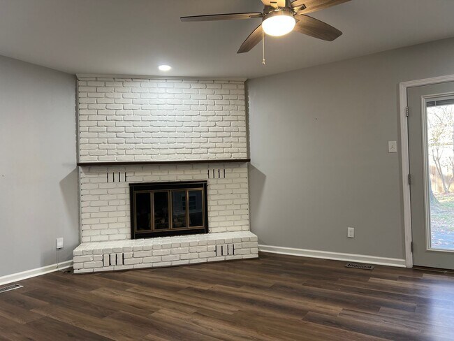 Photo - 1816 Breckenridge Dr