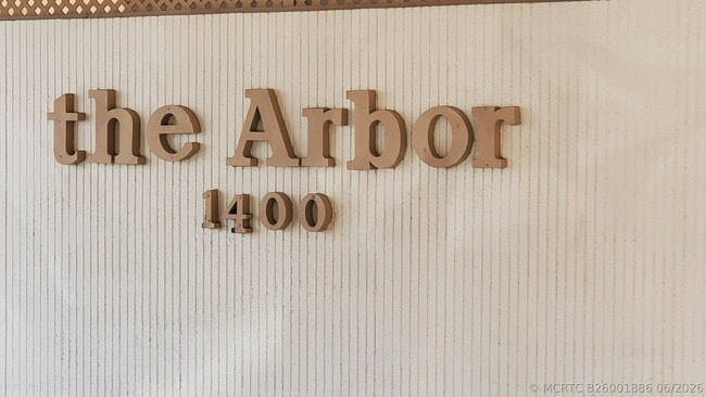 Photo - 1400 St Charles Pl Unit 608
