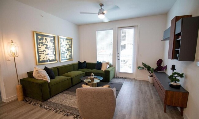 Photo - 7106 W Loop 1604 N Apartment Unit 3322