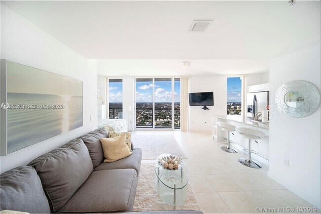 Photo - 185 SW 7th St Unit 3600