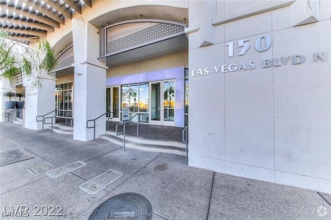 Building Photo - 150 S Las Vegas Blvd Unit 803 Rental