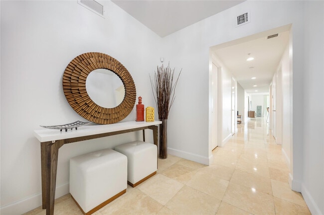 Photo - 14951 Royal Oaks Ln Unit 1109