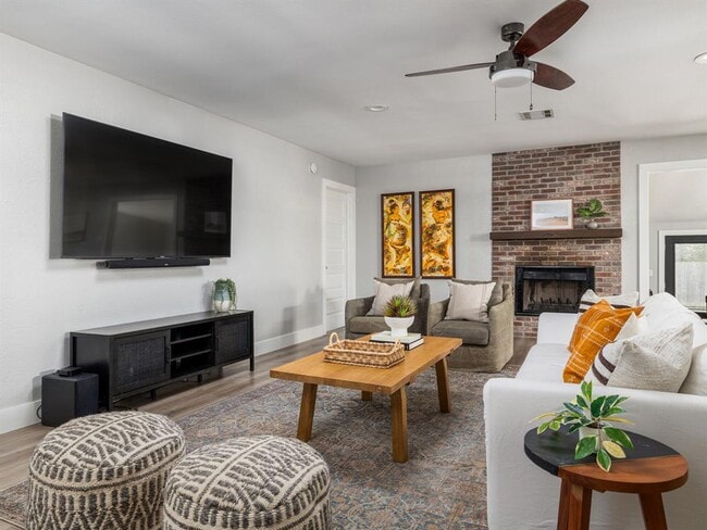 Photo - 5507 Porsche Ln