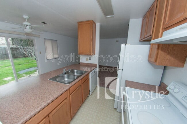 Photo - 1900 Alice Dr