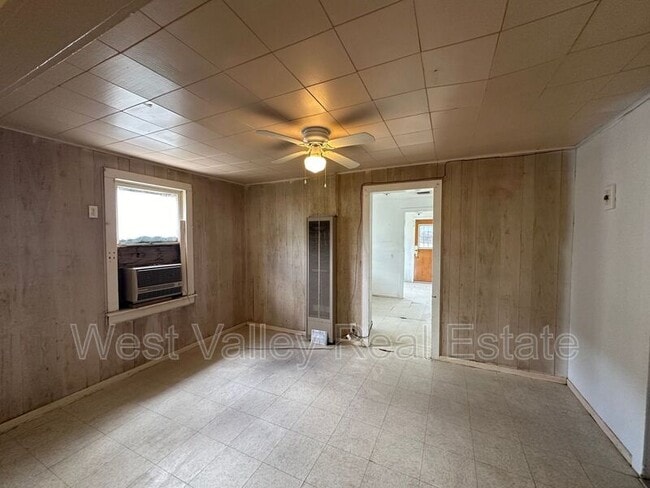 Photo - 521 Rose Ave