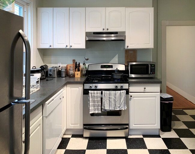 Photo - 378 Washington St