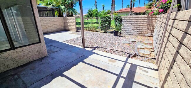 Photo - 48875 Gosden Ct