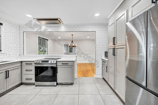 Photo - Downtown Columbia