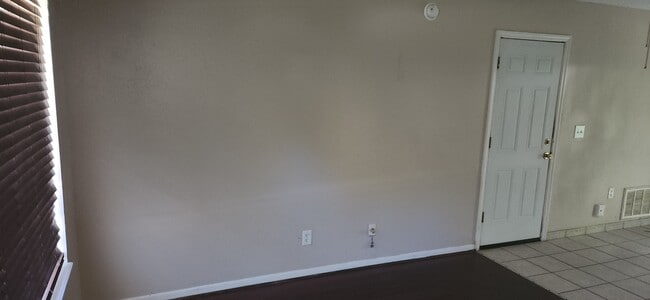 Photo - 4405 Royal St