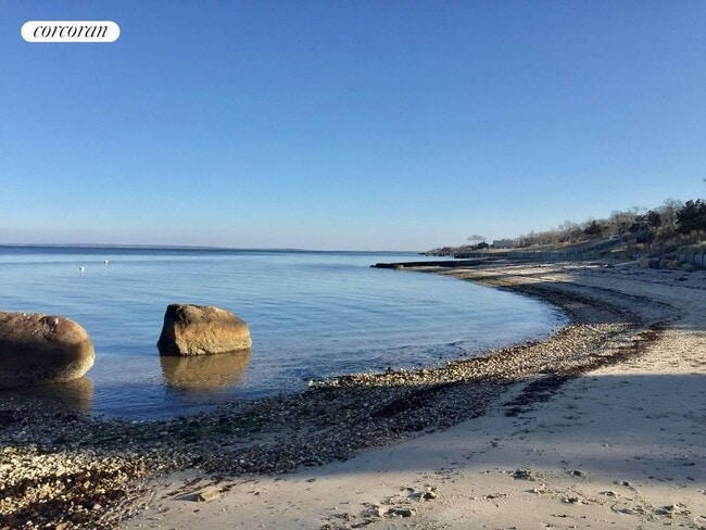 Photo - 10 Driftwood Ln