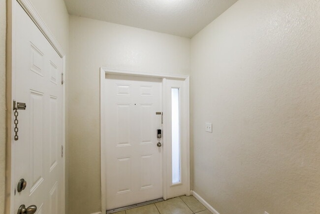 Photo - 2423 NW 31st Ct