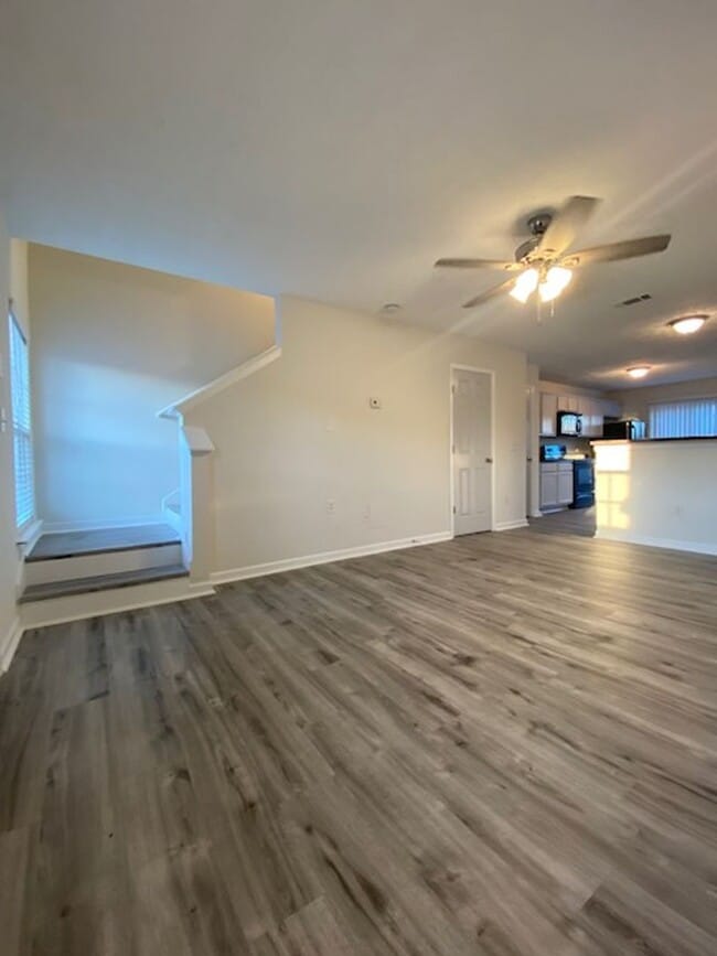 Photo - Great 2 Bedroom 2 1/2 Bath Townhouse in Smyrna!