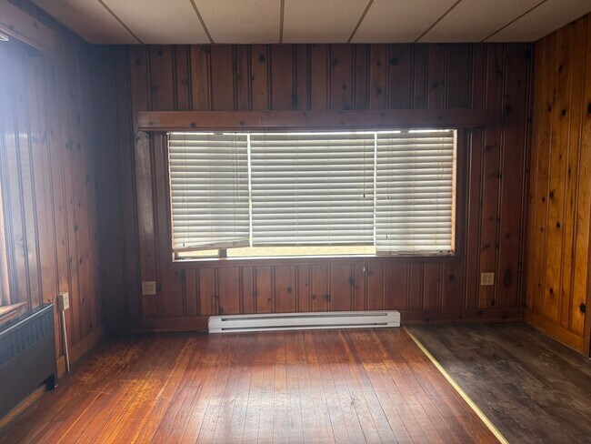 11 W Wilson Blvd Unit 13-1FW