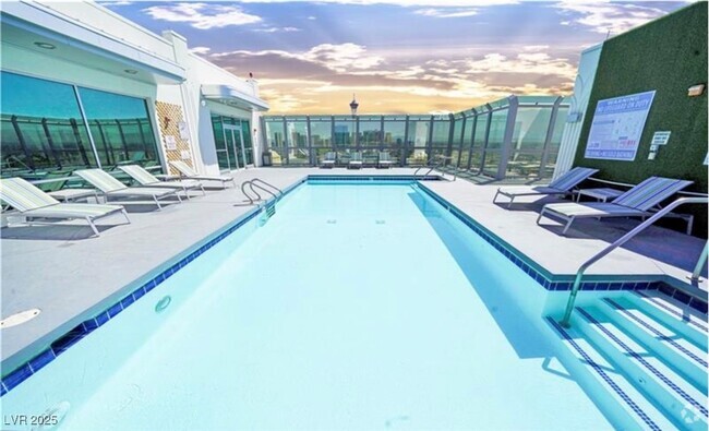 Building Photo - 900 S Las Vegas Blvd Unit 1104 Rental