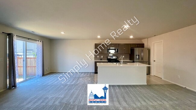 Photo - Spacious Tumwater home with a rare downstairs bedroom and a full bathroom!