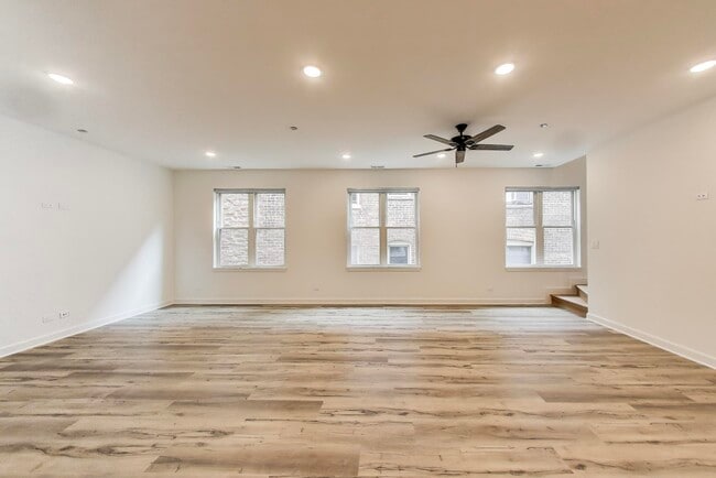 Photo - 5126 S Kenwood Ave Unidad 201