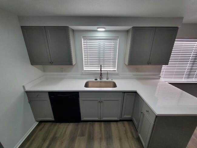 Building Photo - 14905 S Redwood Rd