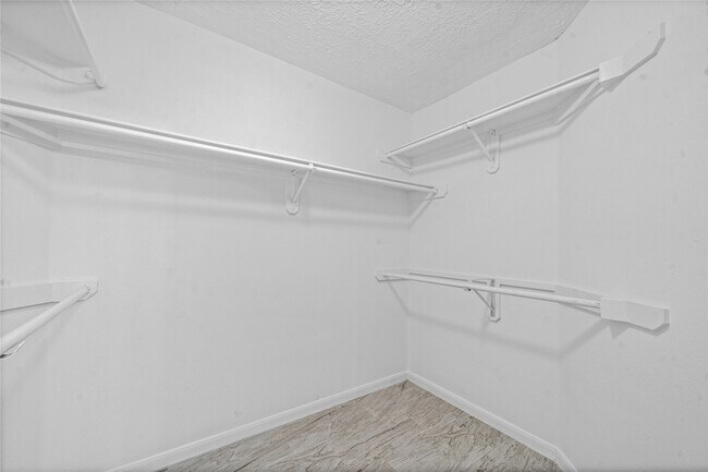 Photo - 13623 Country Green Ct