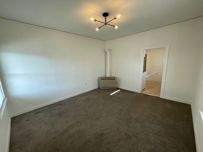 Photo - 418 W Main St Unit 2