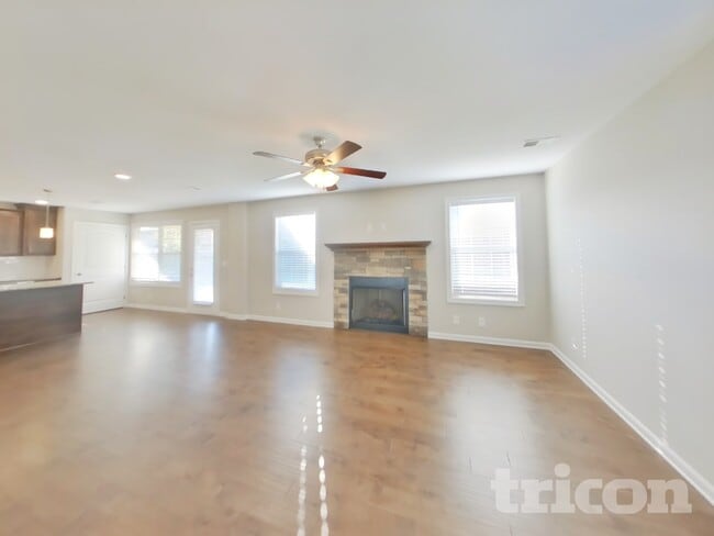 Photo - 1259 Magnum Dr