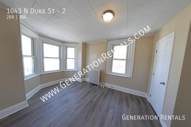 Photo - 1043 N Duke St Unidad 2