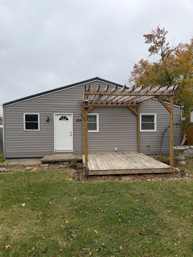 Photo - Modern JC Rental Near ETSU + JCMC — Pet Fr...