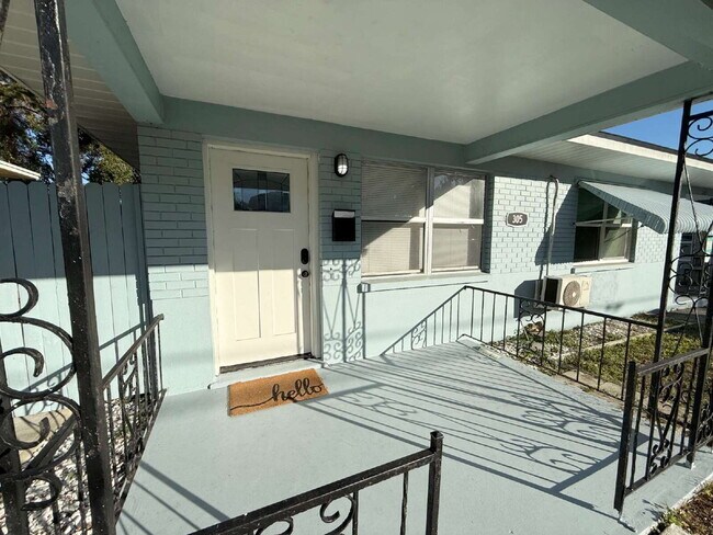 305 S Lincoln Ave
