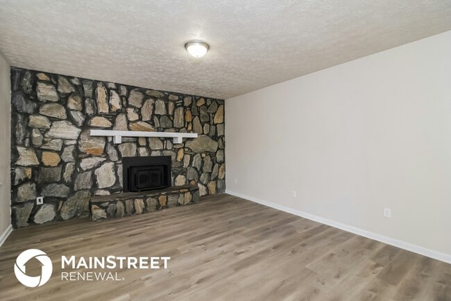 Photo - 6717 Knollwood Cir