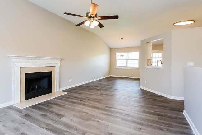 Photo - 12 Southview Dr