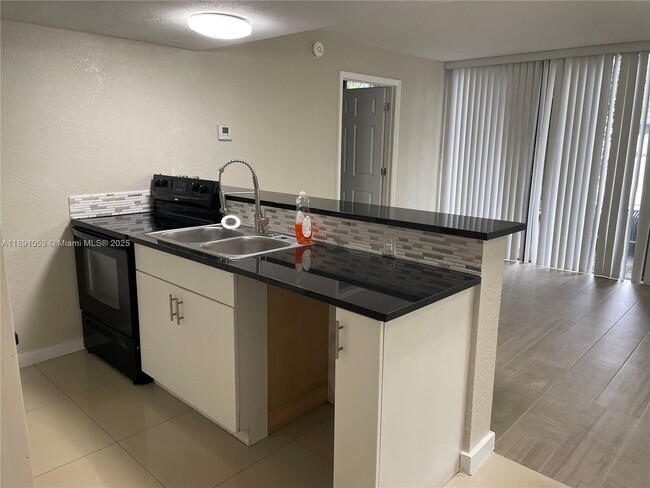 Photo - 6620 Miami Lakes Dr