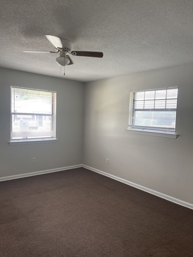 Photo - 1700 Olive St Unit A