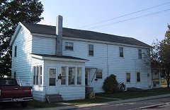 Photo - 144 W Utica St