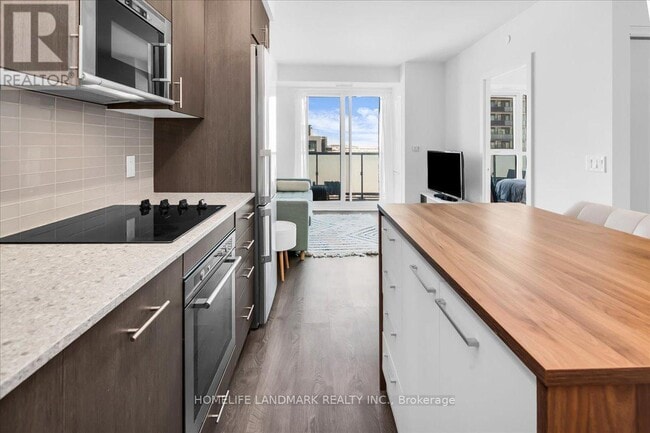 Photo - 2550 Simcoe St N Unité 2011