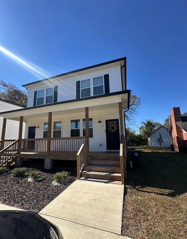 Photo - 152 Gregg St