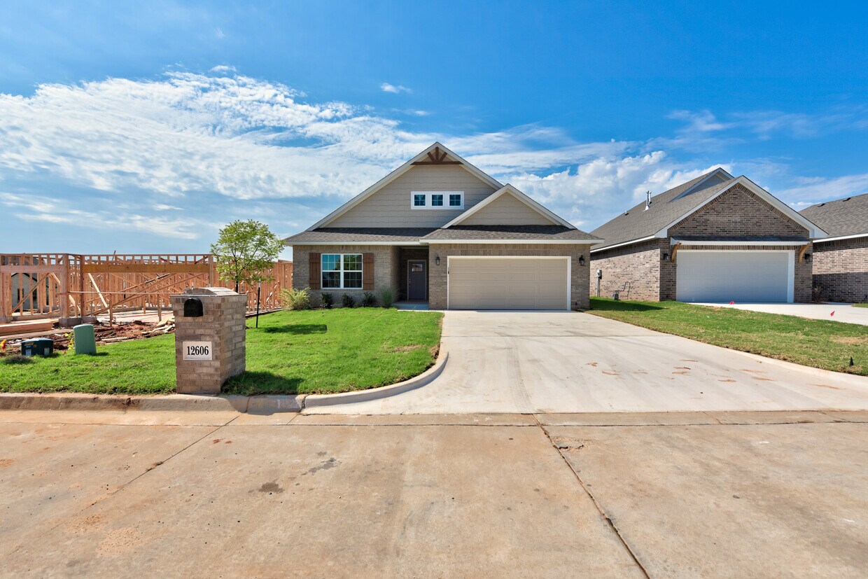 Photo - 12606 Shady Glen (Choctaw, OK)