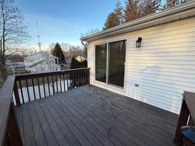 Photo - 5 Kingston St