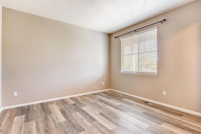 Photo - 7191 South Oak Hill Circle, Aurora, CO, 80016