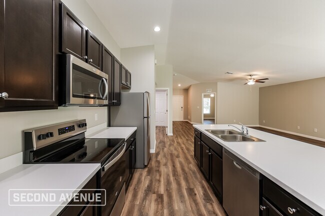Photo - 19104 Ruskin Ave