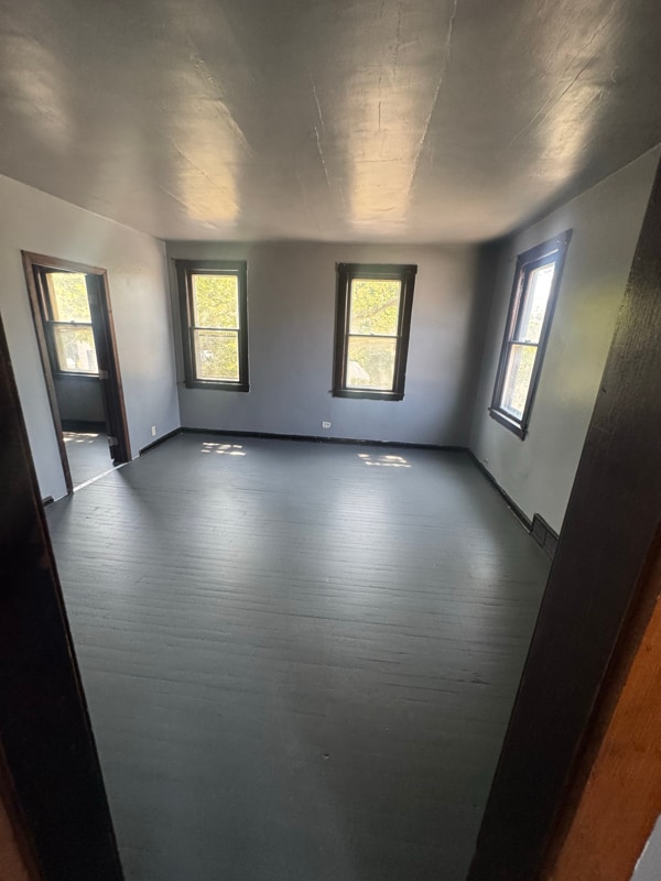 Building Photo - 1065 E 66th St Rental
